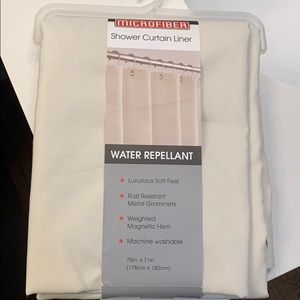 Shower curtain liner